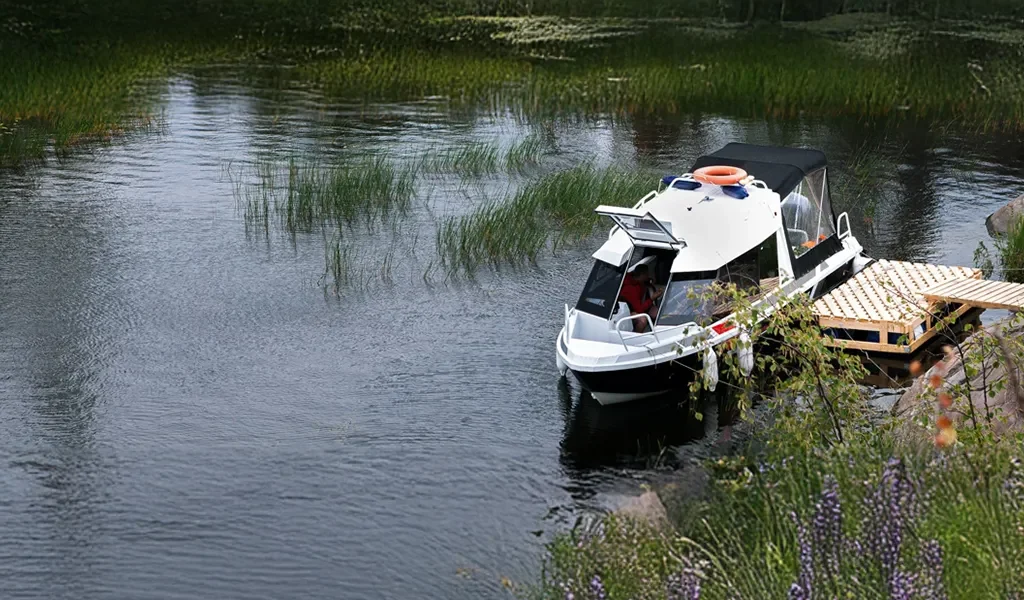 Прогулки по Ладожским шхерам: путешествие в мир карельских фьордов
