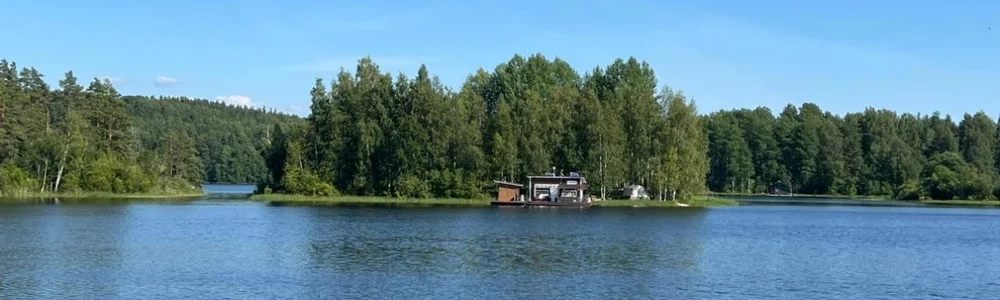 Аренда дома на воде в Ладожских шхерах: Уединение и комфорт