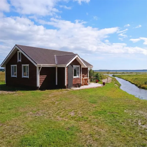 Гостевой дом «Дом у озера»: Эксклюзивный отдых с видом на карельскую мечту